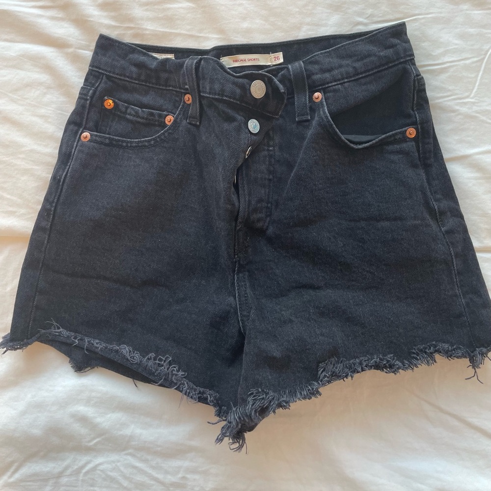 Black Levi Ribcage Short